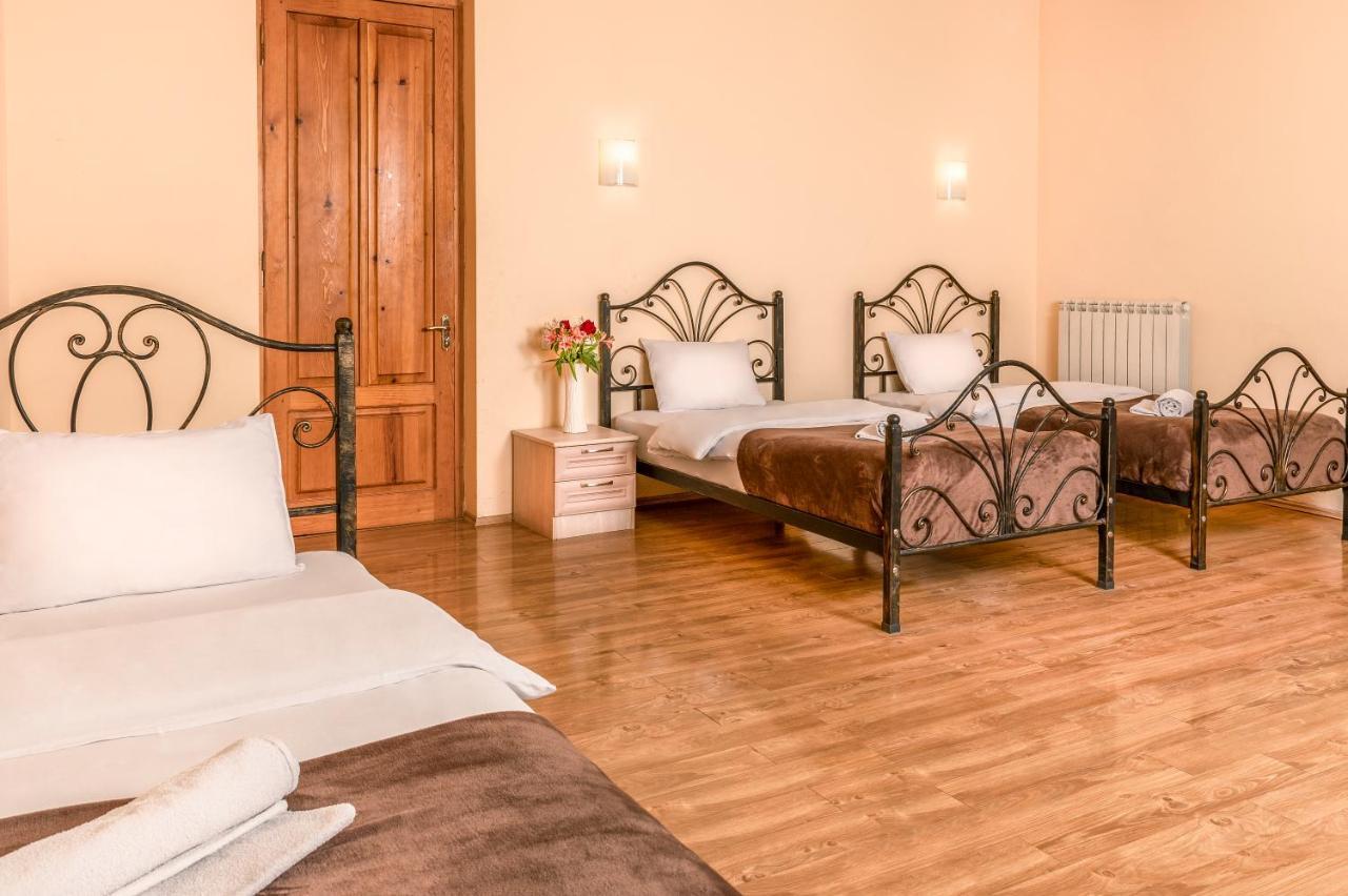 Hotel Vaki Tbilisi Ngoại thất bức ảnh