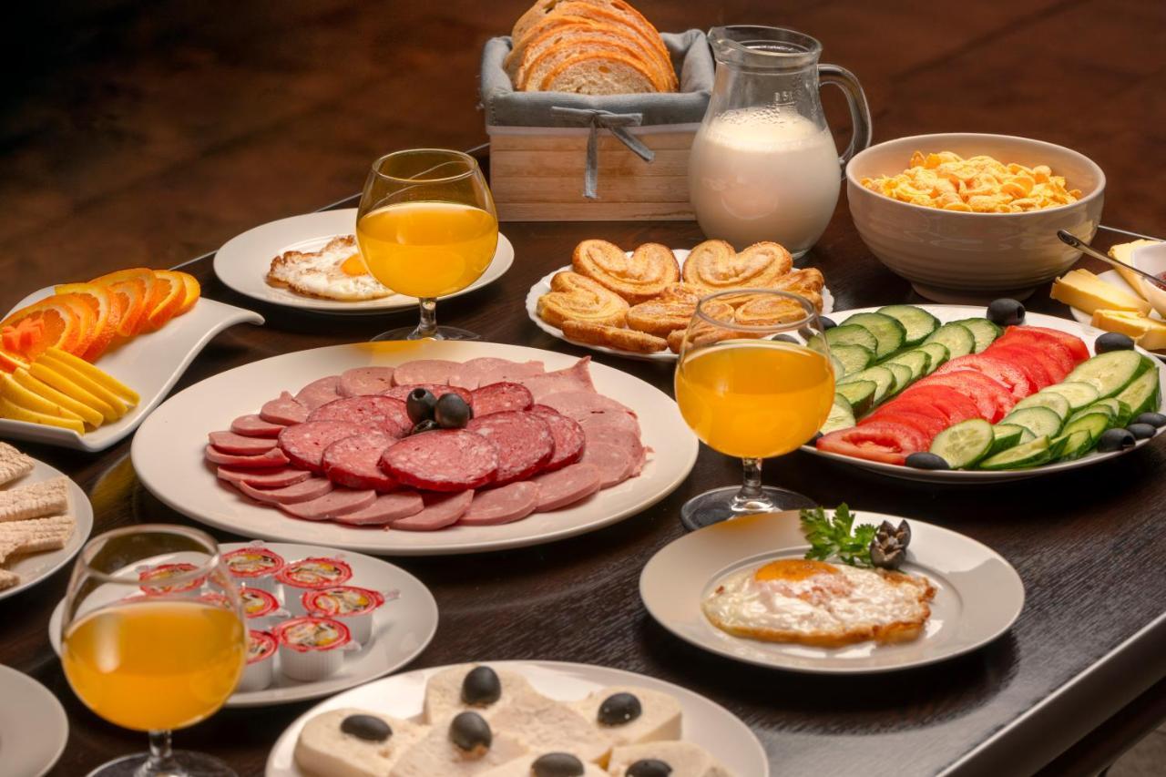 Hotel Vaki Tbilisi Ngoại thất bức ảnh