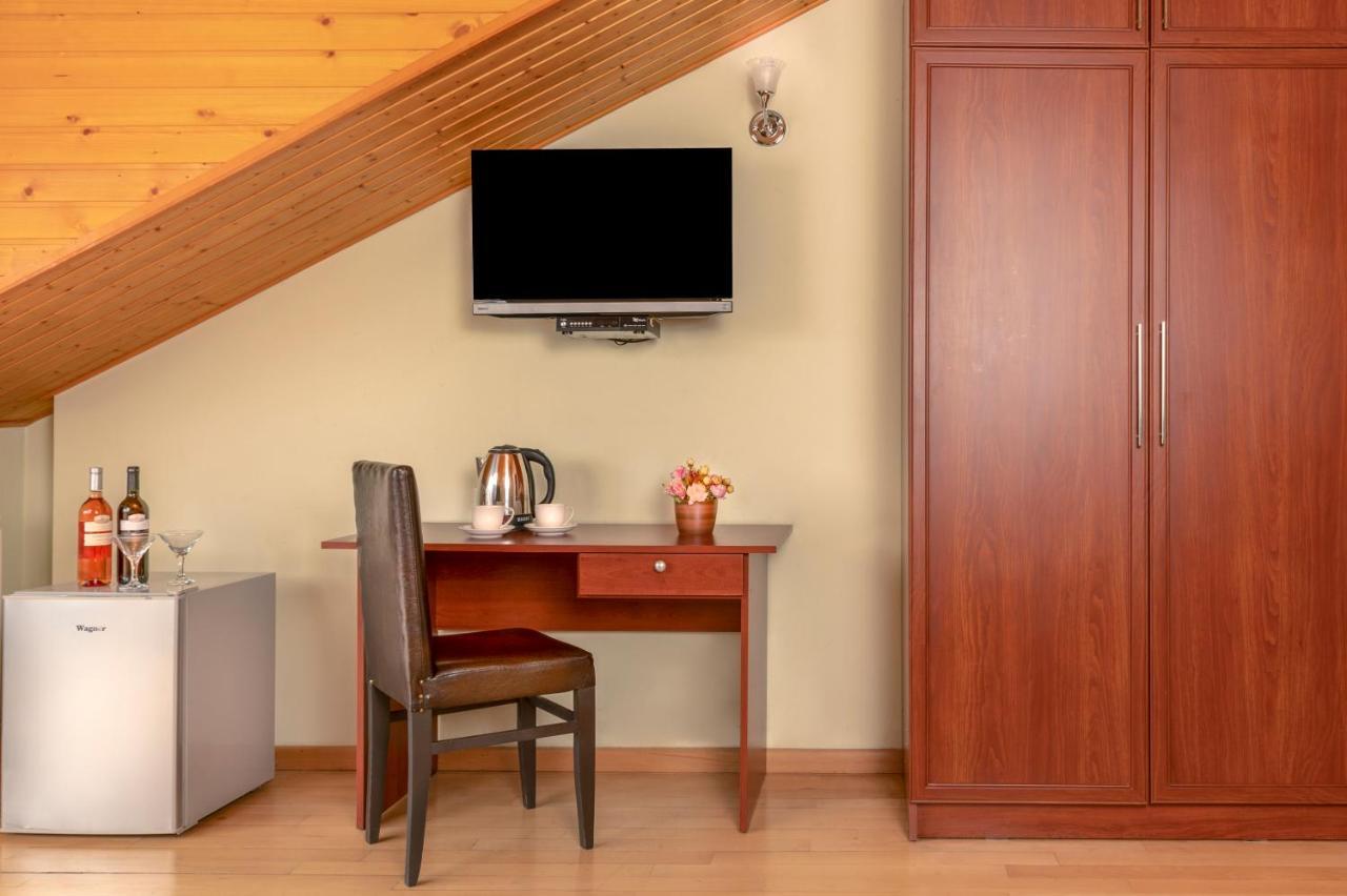 Hotel Vaki Tbilisi Ngoại thất bức ảnh